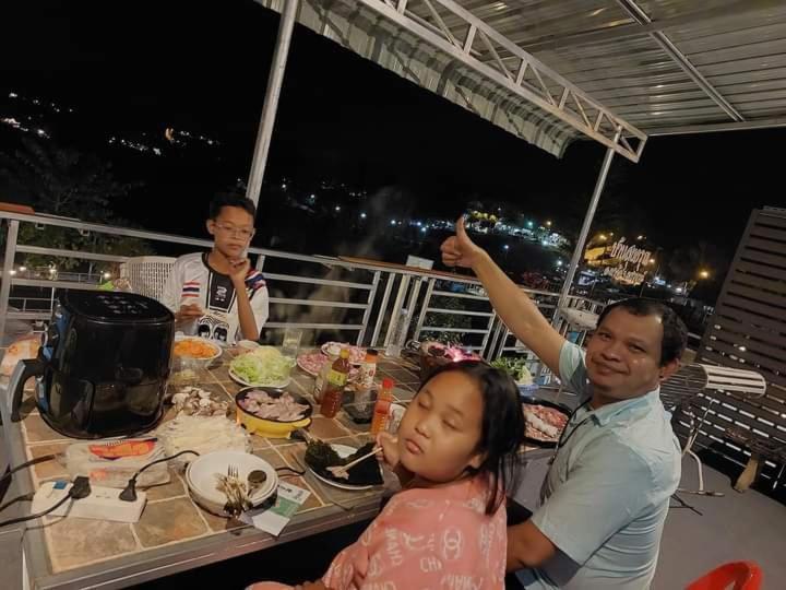 บ้านแช่มช้อย Khao Kho Exteriör bild